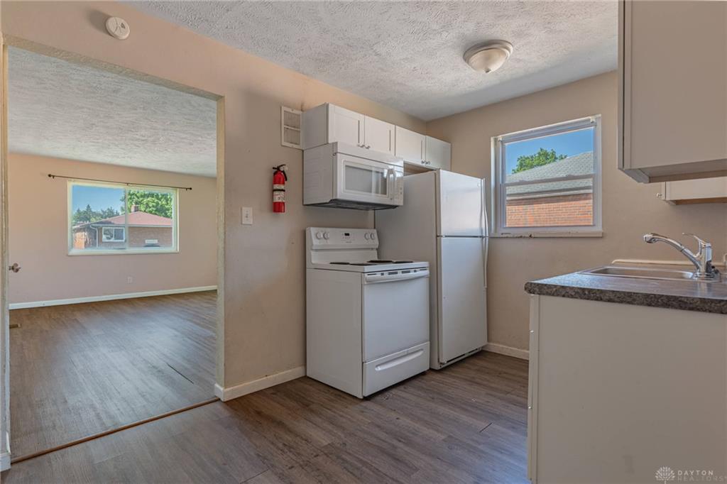 53 Bennington Property Photo 17