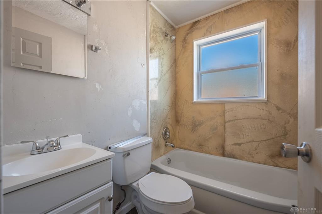 53 Bennington Property Photo 19