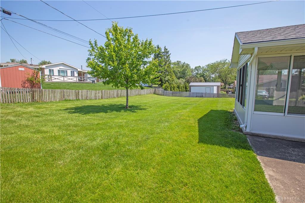 950 Rayberta Property Photo 33