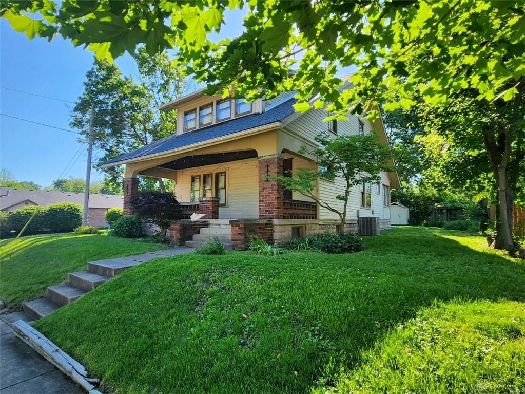 329 Cincinnati Property Photo 3
