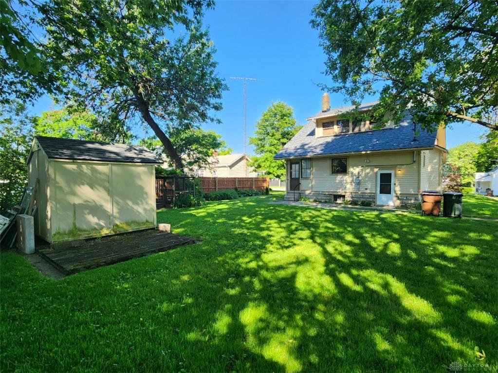 329 Cincinnati Property Photo 4