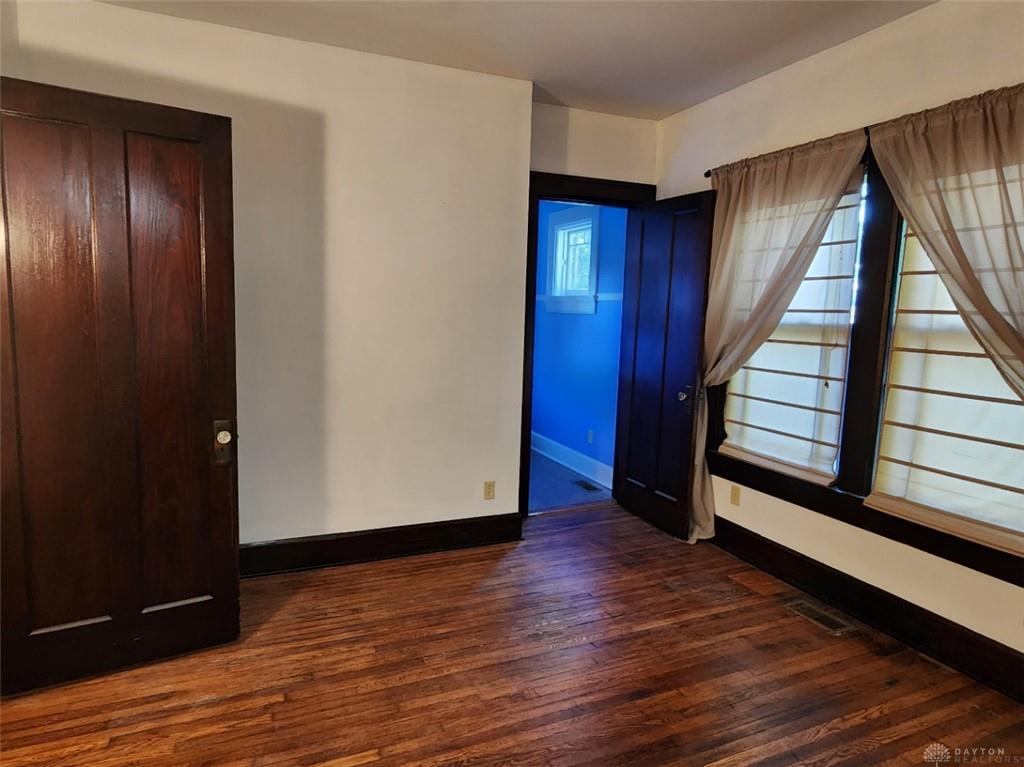 329 Cincinnati Property Photo 9