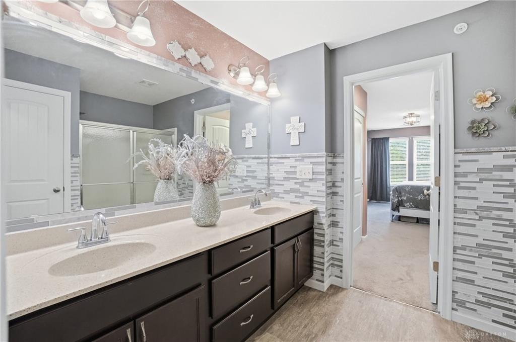 16 Waterlily Property Photo 22