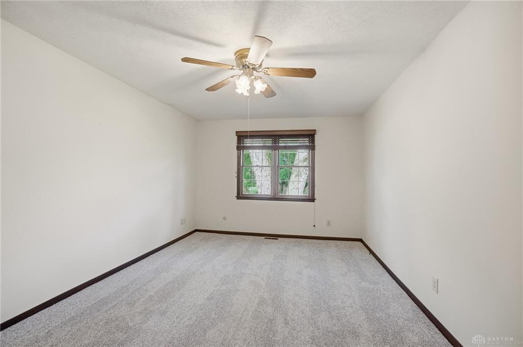 680 Carlsbrook Property Photo 10