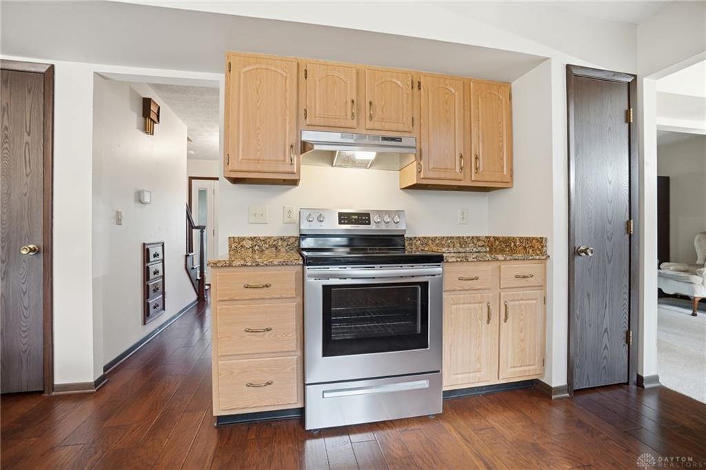 680 Carlsbrook Property Photo 32