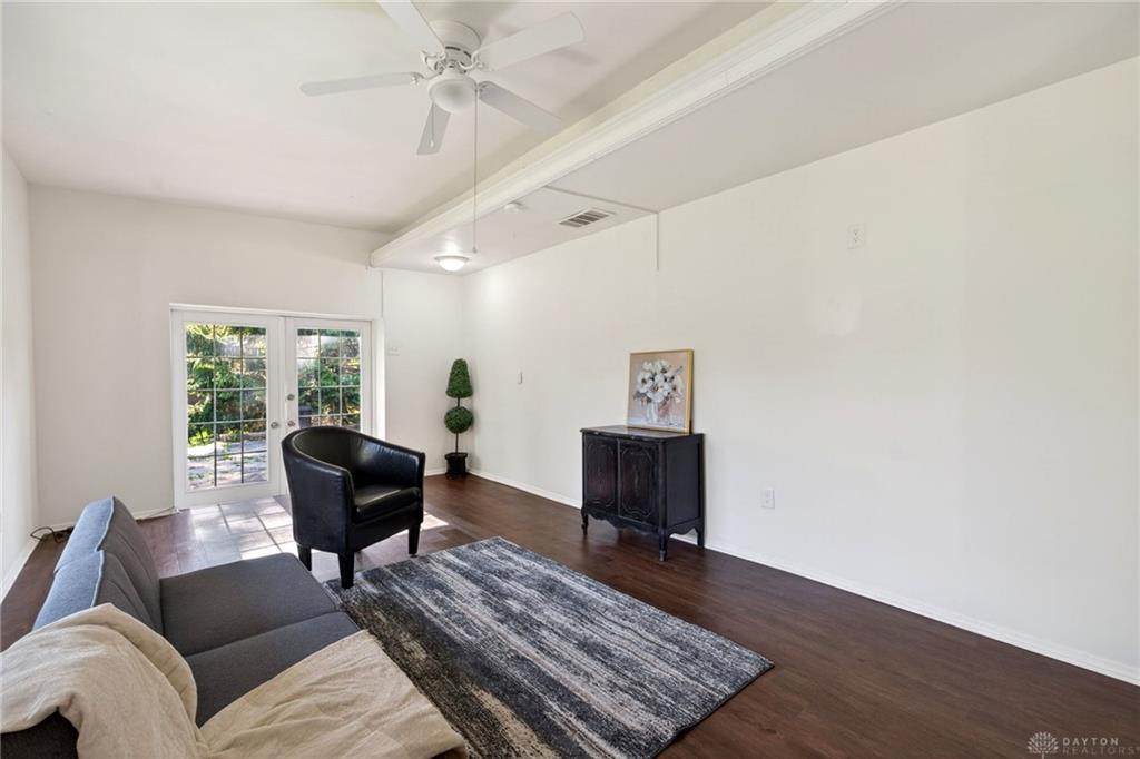 2684 Arthur Property Photo 6