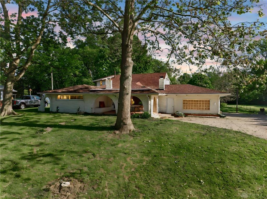 2684 Arthur Property Photo 39