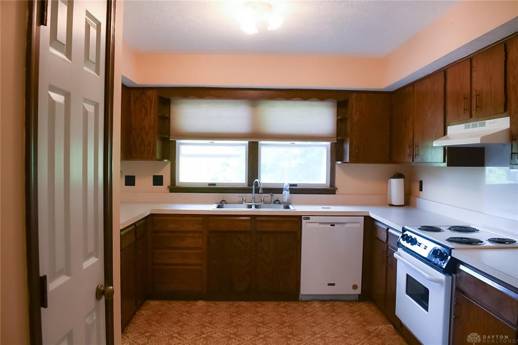7915 W Greenbush Property Photo 13