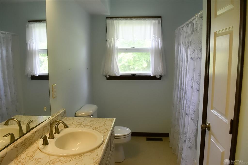 7915 W Greenbush Property Photo 22