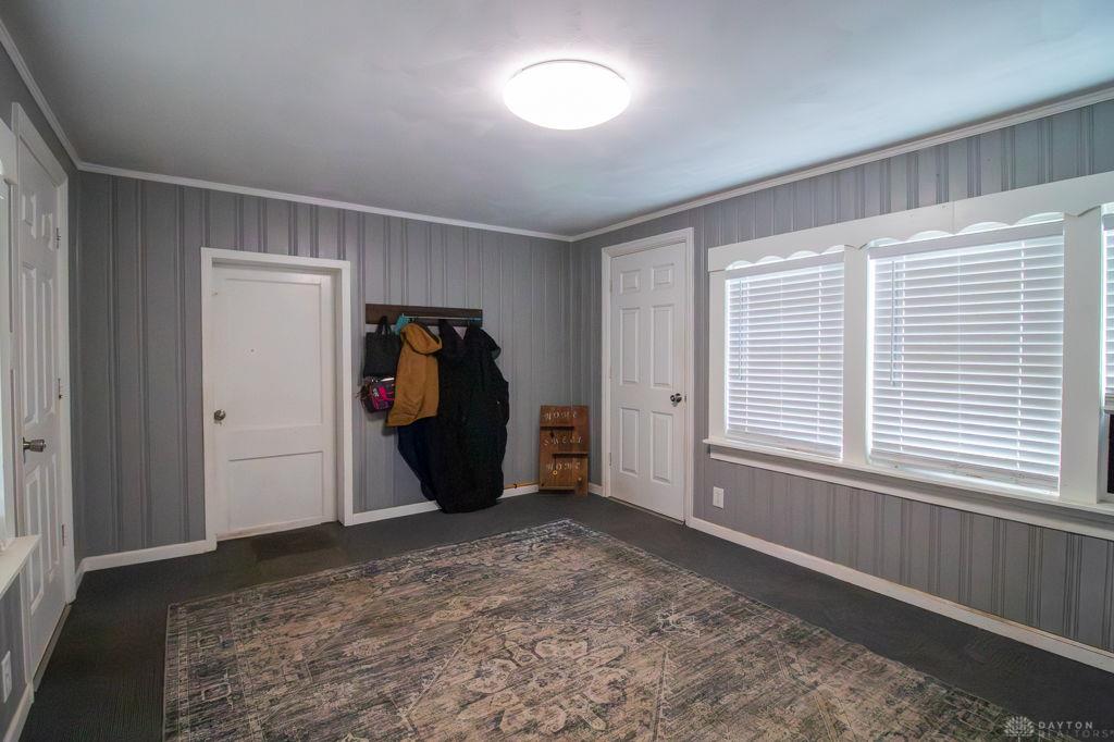 421 S Spring Property Photo 4