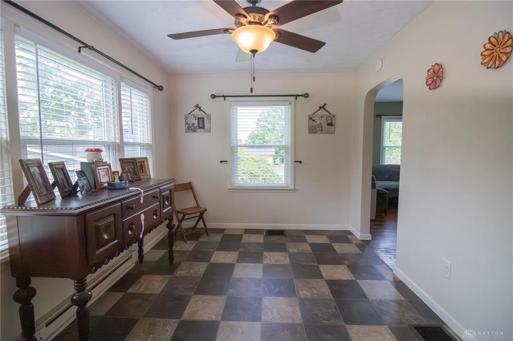 421 S Spring Property Photo 8