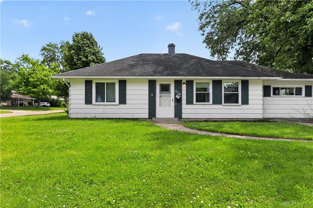 840 Brookfield Property Photo 1
