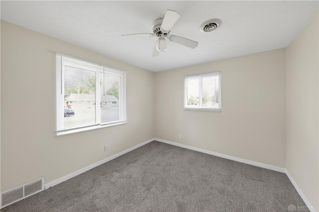 840 Brookfield Property Photo 10