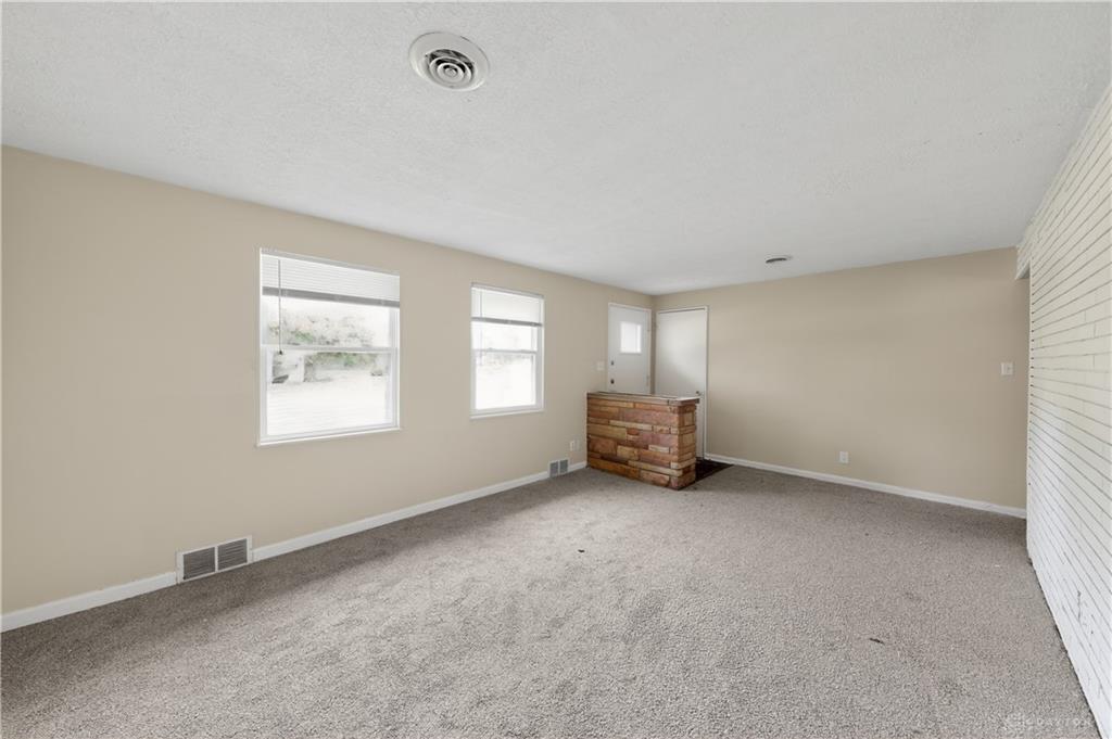 840 Brookfield Property Photo 12