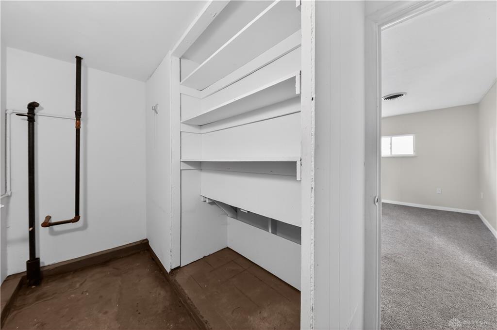 840 Brookfield Property Photo 27
