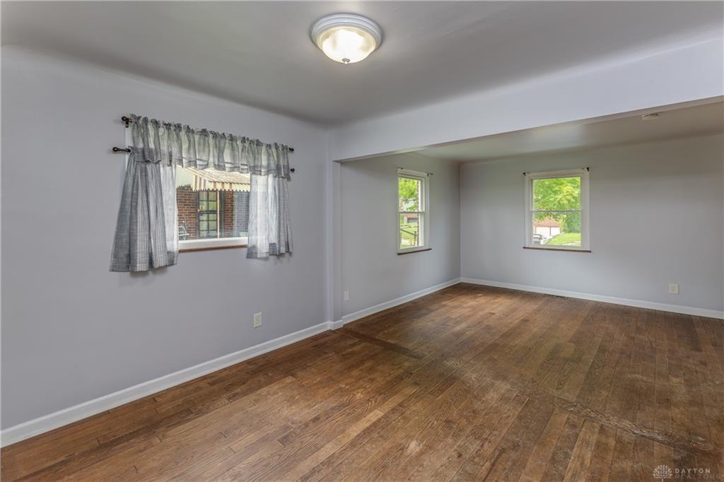 340 E Melford Property Photo 11