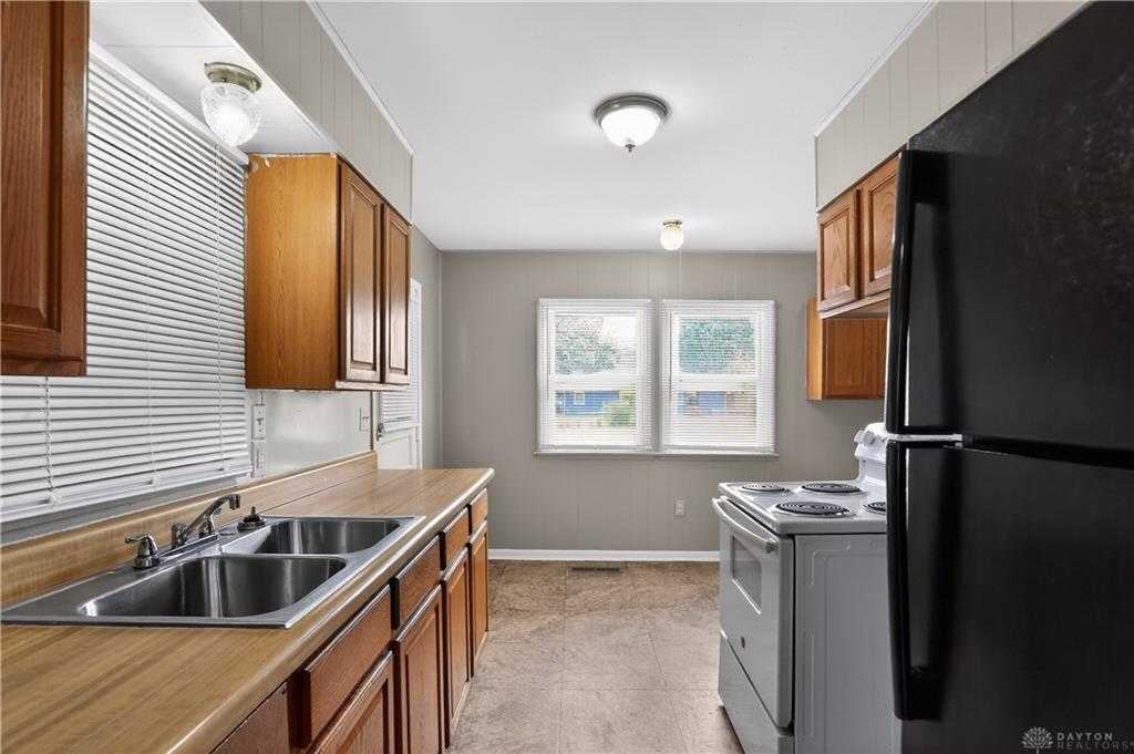 2217 S Hadley Property Photo 20