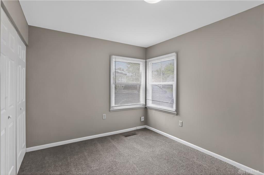 2217 S Hadley Property Photo 28
