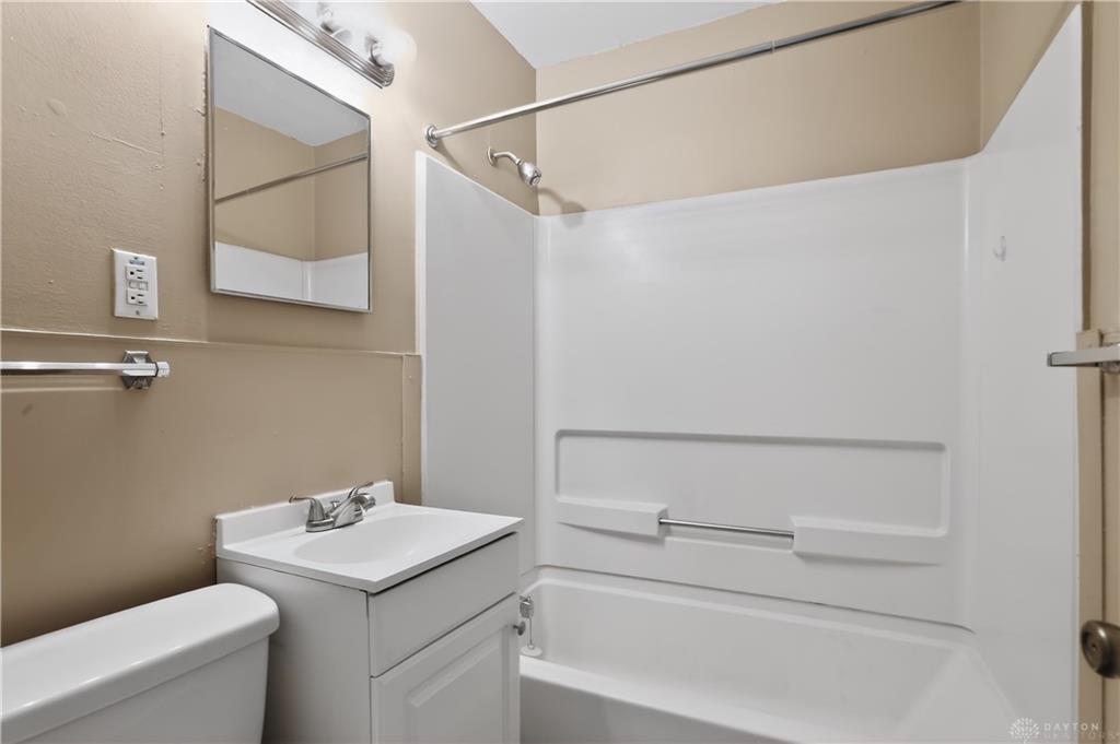 2217 S Hadley Property Photo 31