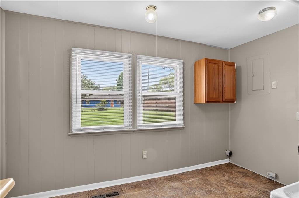 2217 S Hadley Property Photo 34