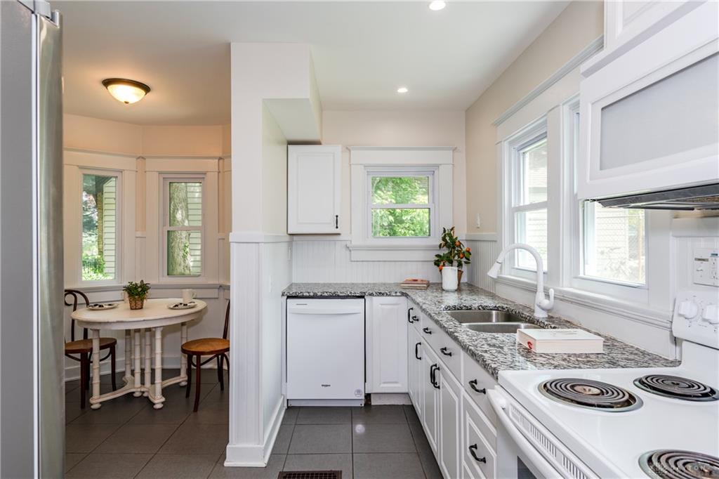 40 Plumwood Property Photo 11
