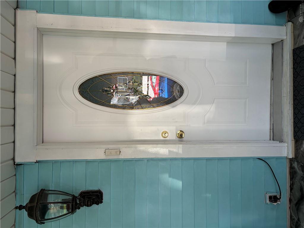 221 Alton Property Photo 13