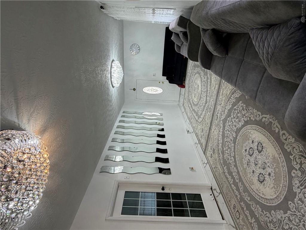 221 Alton Property Photo 14