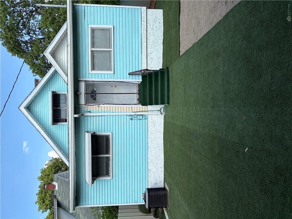 221 Alton Property Photo 41