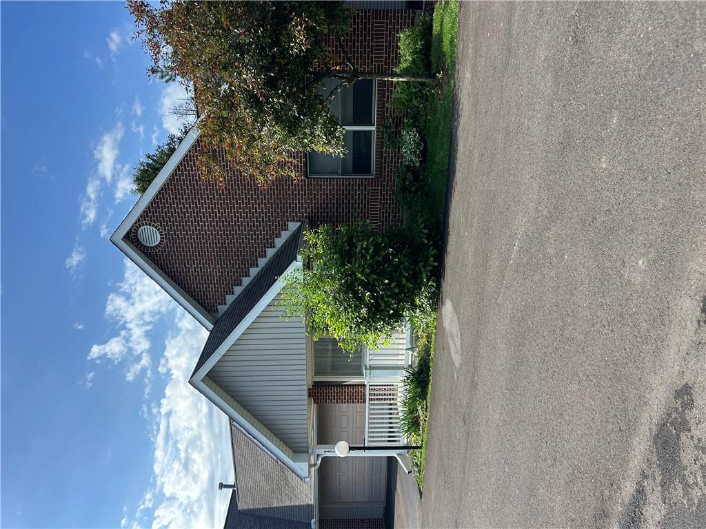 505 Ridgeview Property Photo 2