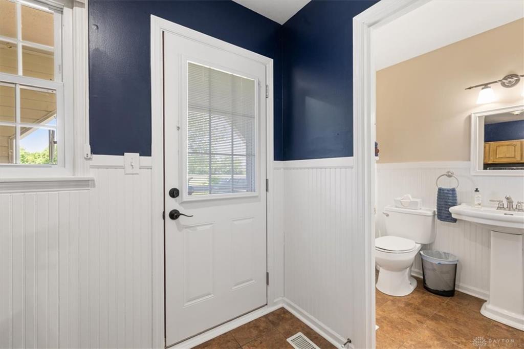 6350 Troy Frederick Property Photo 19