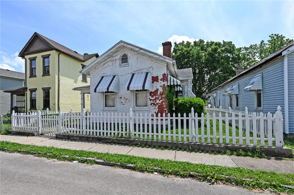 38 Neal Property Photo 3