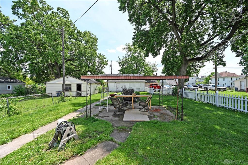 38 Neal Property Photo 34