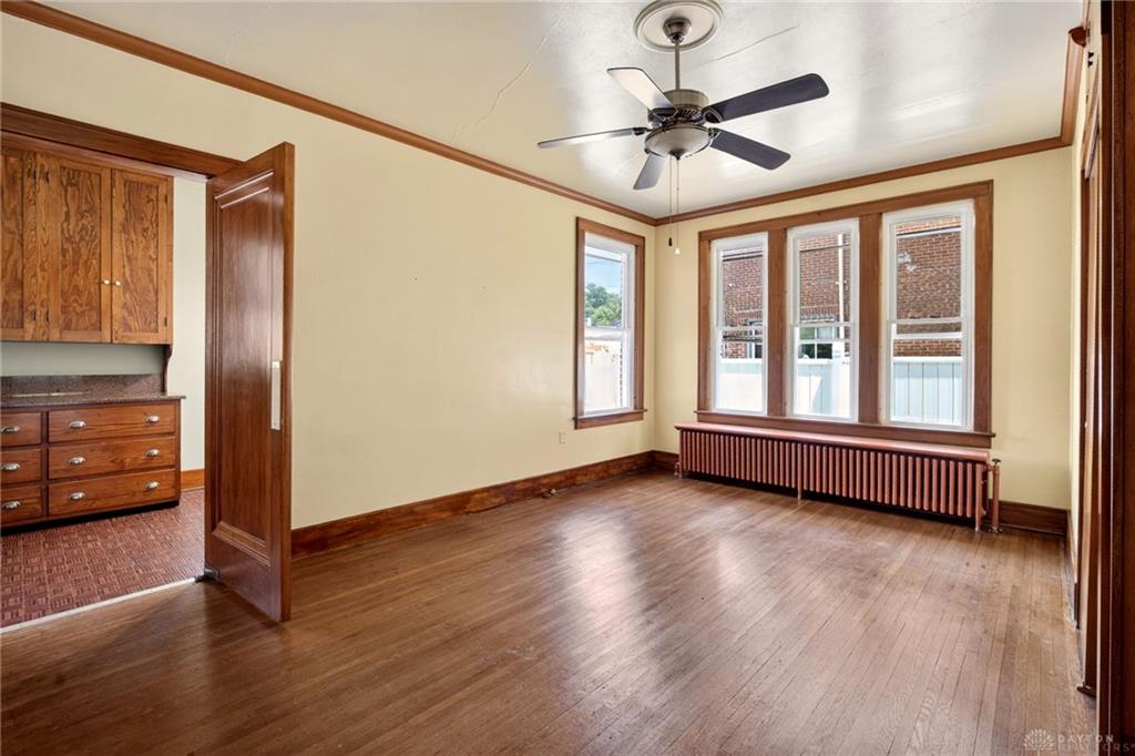 150-150 1/2 W Church Property Photo 26