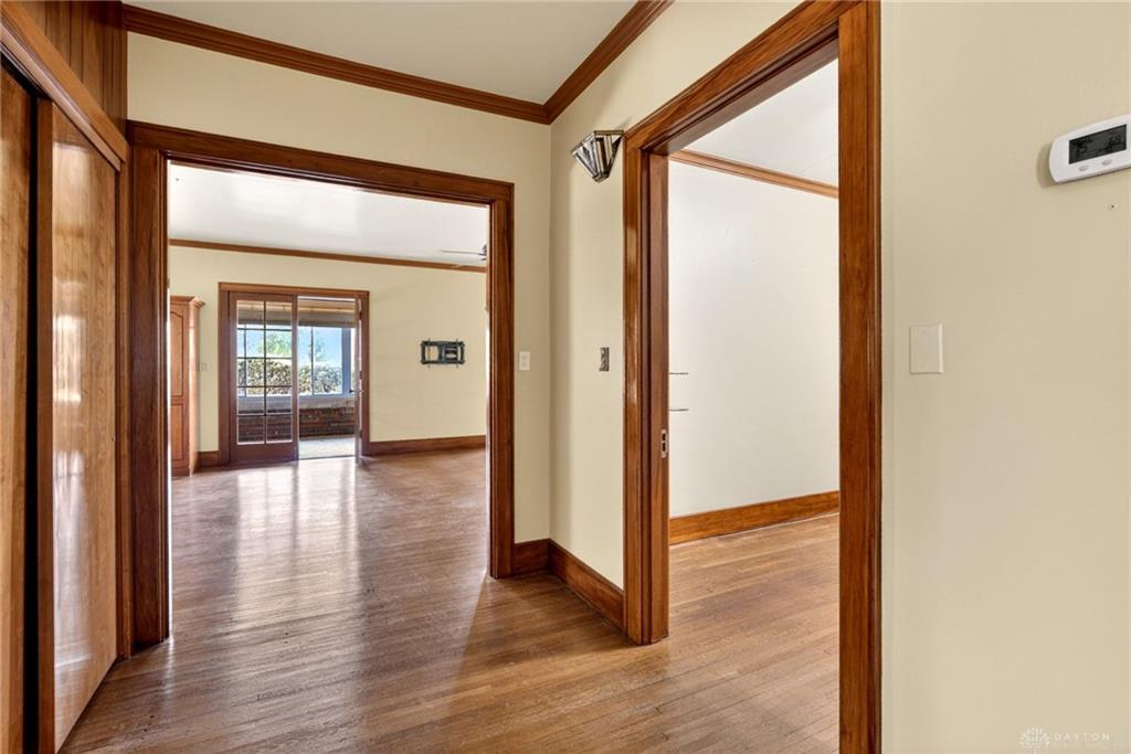 150-150 1/2 W Church Property Photo 31