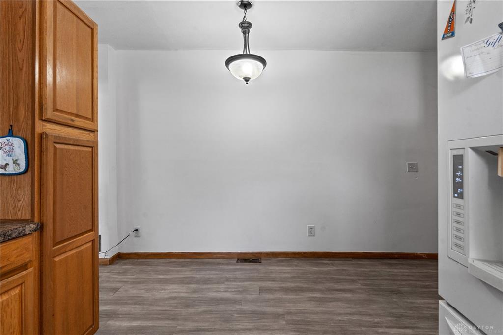 149 W Pleasant Property Photo 12