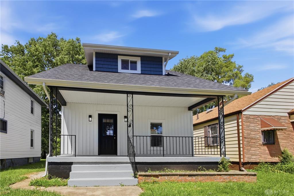 545 Gramont Property Photo 1