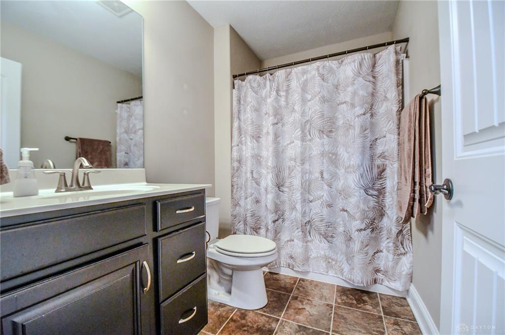 734 Deerhurst Property Photo 17