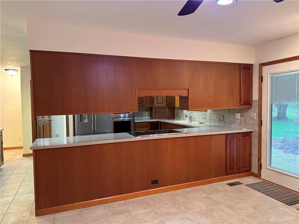 1344 N Regency Property Photo 6