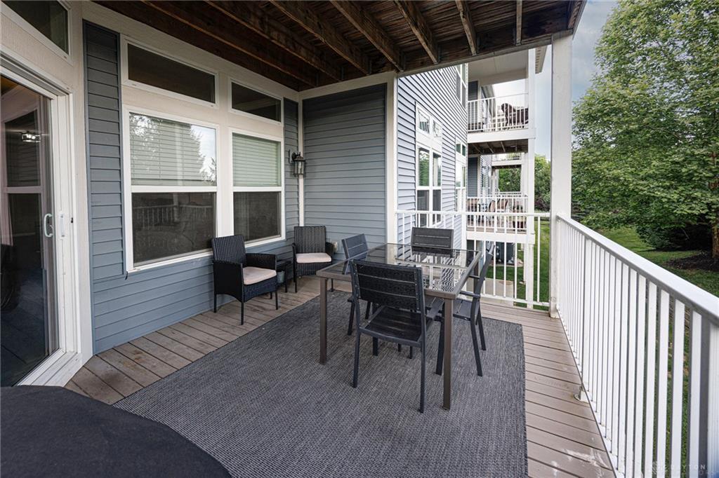 127 Rippling Brook Property Photo 4