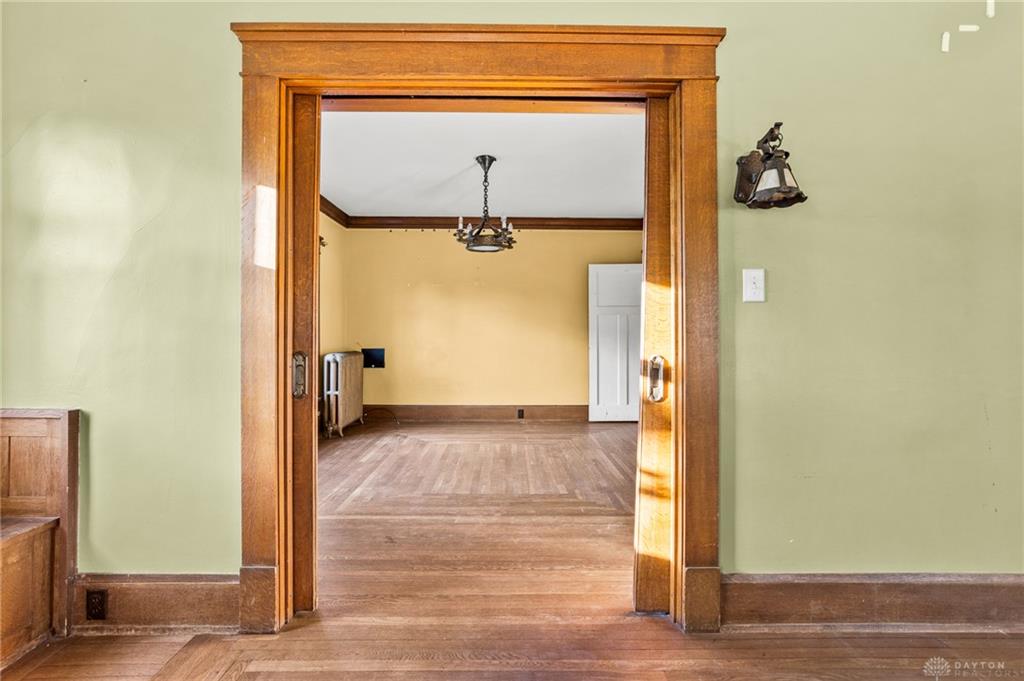 100 Hill Property Photo 11