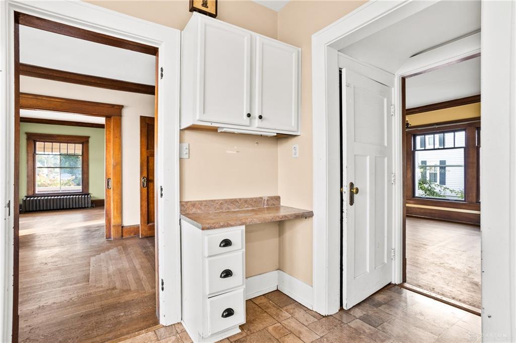 100 Hill Property Photo 22