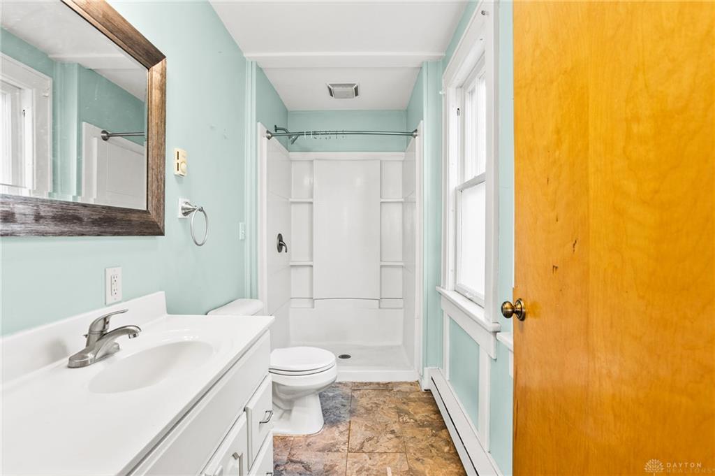 100 Hill Property Photo 23