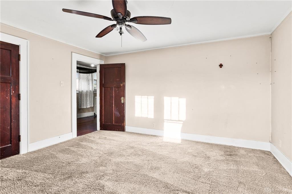 100 Hill Property Photo 28