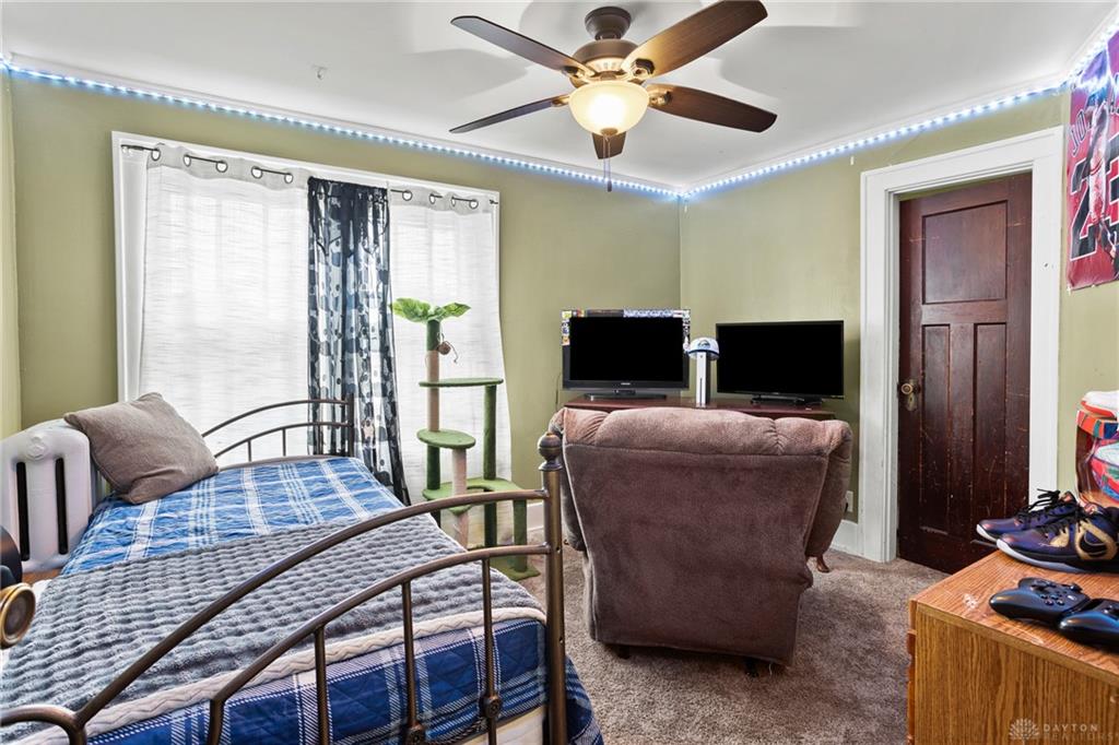 100 Hill Property Photo 34