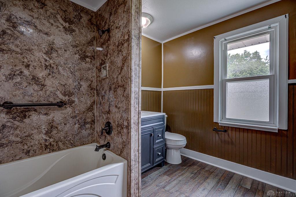 211 Deem Property Photo 27
