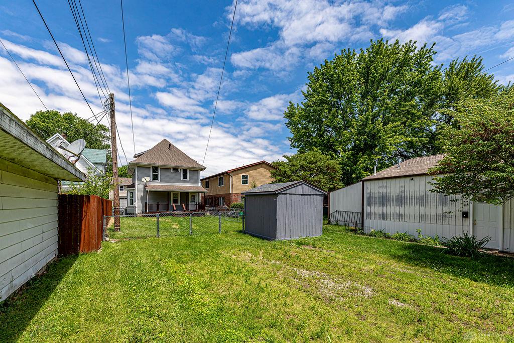 211 Deem Property Photo 37
