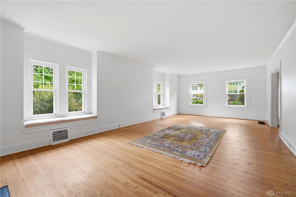 1824 Crescent Property Photo 12