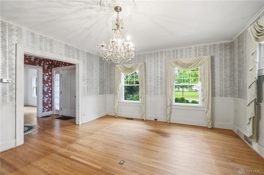 1824 Crescent Property Photo 32