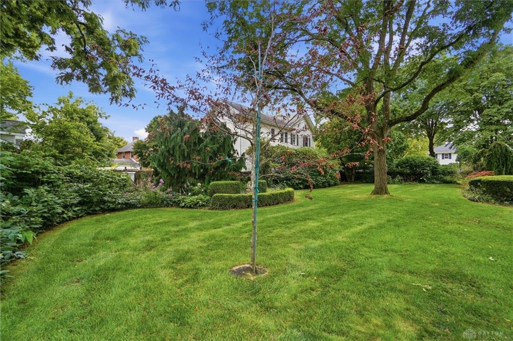 1824 Crescent Property Photo 89