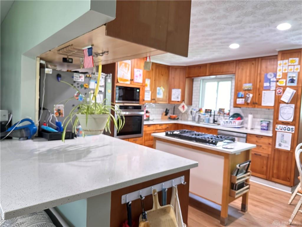 1069 Whitestone Property Photo 3